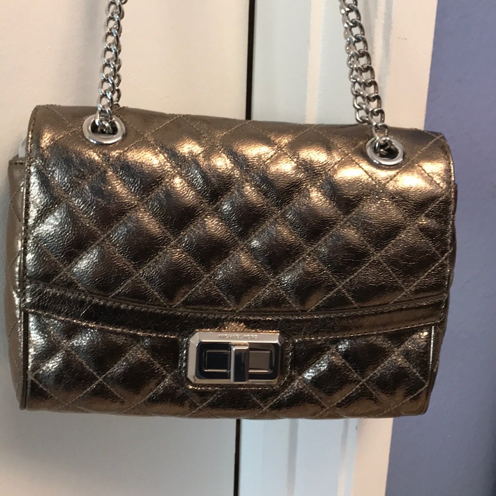 Brand new Michael Kors Hannah Shoulder bag